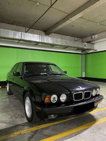 самая деловая машина: BMW 5 series: 1995 г., 3 л, Механика, Бензин