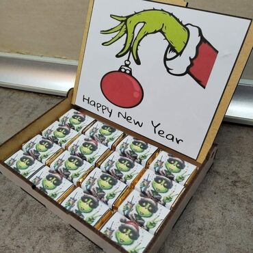 Konditorski proizvodi, slatkiši: ♥️ Čokoladice u drvenoj kutiji ♥️ Originalni poklon koji će oduševiti na lalafo.rs — 16 Konditorski proizvodi, slatkiši: ♥️ Čokoladice u drvenoj kutiji ♥️ Originalni poklon koji će oduševiti — 16