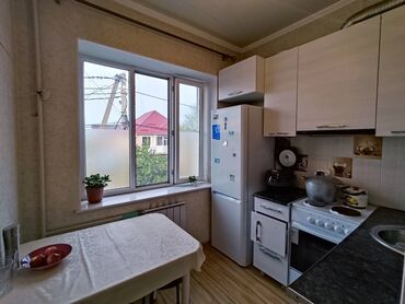 снять квартиру в кара балта: 1 бөлмө, 27 кв. м, Малосемейка, 2 кабат, Косметикалык ремонт