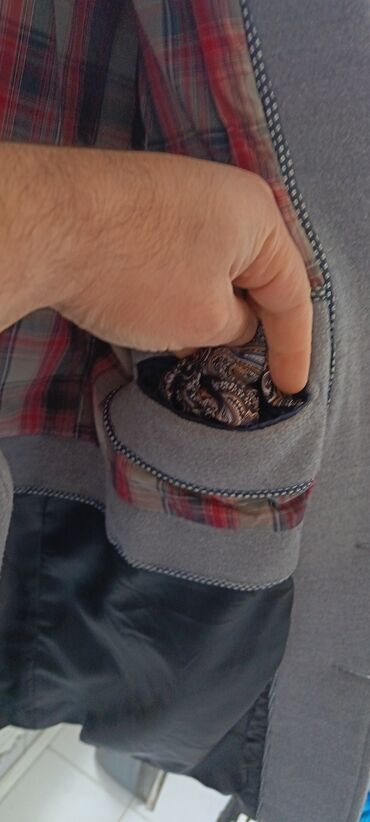 Paltolar: Kişi palto/kaban – boz rəng Palto. Isimle alqrli almisdim ele olduki — 8