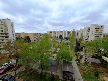 Köhnə tikili: Bakı, Bakıxanov qəs., 3 otaqlı, Köhnə tikili, m. Neftçilər, 80 kv. m — 10