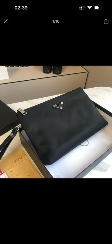 брендовые кошельки: Портфель-клатч Prada (черный) - Формат: плоский клатч/органайзер на