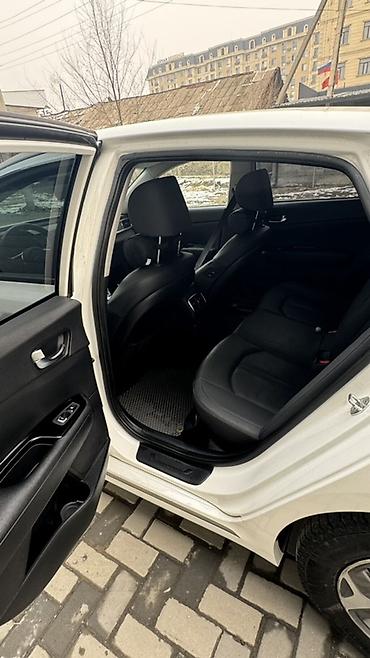 Kia: Kia K5: 2019 г., 2 л, Автомат, Гибрид, Седан — 9