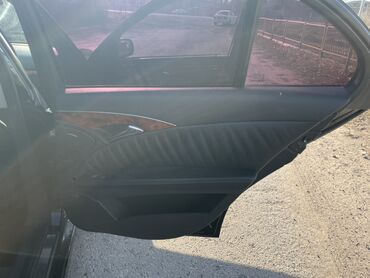 Mercedes-Benz: Mercedes-Benz E-Class: 2006 г., 3.2 л, Автомат, Бензин, Седан — 8