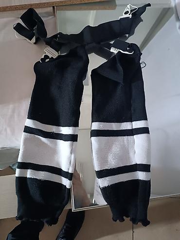 Коньки: Здравствуйте! Продаю хоккейные коньки на ребёнка 4 года, также имеется — 10