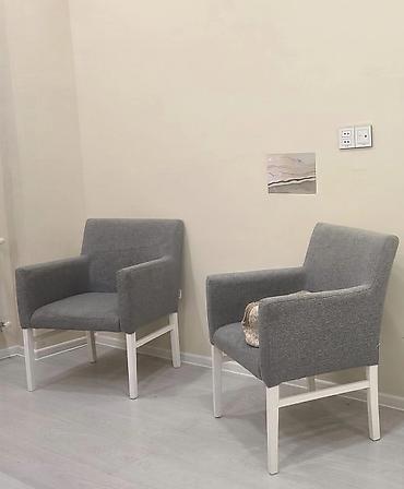 mebel alan: Keçən il Perladan alınıb biri 140 azn, ikisini 140 azn satıram. Ünvan — 2