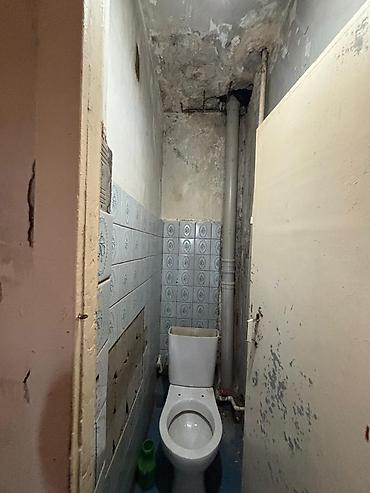 salyanda evler: 5 mertebeli binanin 1 mertebesi lelinqrad tipli 2 otaqli evimiz — 3