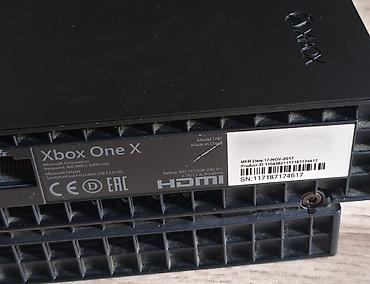xbox one oyunlar: Xbox One X 1tb ideal vəziyyətdədir. Oyunlar verilir GTA5; NFS ; WATCH — 4