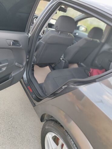 Opel: Opel Astra: 1.4 l | 2009 il 320250 km Hetçbek — 11