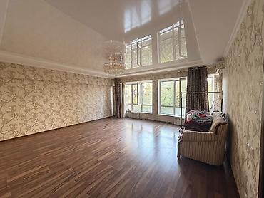 4 комнаты, 135 м², Цум 3 этаж, Старый ремонт