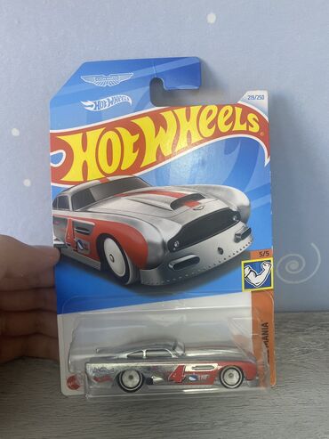 toy donlari 2023: Hot wheels Hotwheels