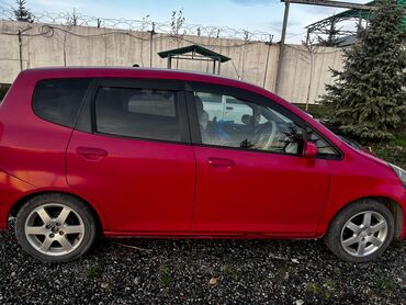 Honda: Honda Fit: 2004 г., 1.3 л, Автомат, Бензин, Универсал