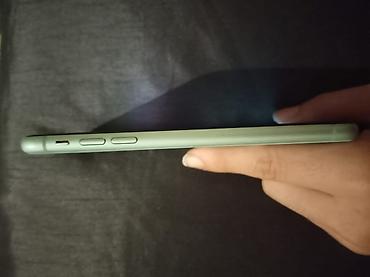 iphone 13 pro islenmis: IPhone 11, 128 GB, Yaşıl, Qırıq — 4