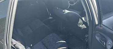 пежо 301: Opel Vectra: 2002 г., 1.8 л, Автомат, Бензин, Хэтчбэк — 5
