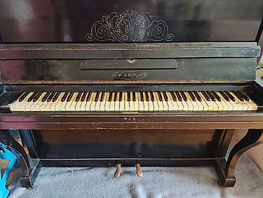 real gitara: "BELARUS" Pianodur 🎹 88 klavis ag qara Bezi dilleri islemir Not — 1