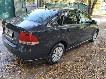 vw: Volkswagen ID. Polo: 2011 г., 1.6 л, Механика, Бензин, Седан — 8