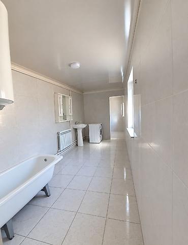 Продажа коттеджей и домов: 5 комнат, 110 м², 7 соток, Таш-Добо, Агентство недвижимости at lalafo.kg — 15 Продажа коттеджей и домов: 5 комнат, 110 м², 7 соток, Таш-Добо, Агентство недвижимости — 15