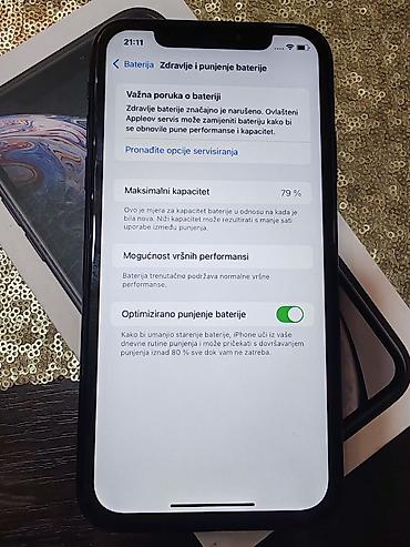 Apple iPhone: Apple iPhone iPhone Xr, Crn, Face ID — 13