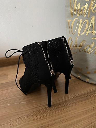 foot patch: Босоножки, 38, Zara, Новый, цвет - Черный, Платная доставка, Самовывоз — 5
