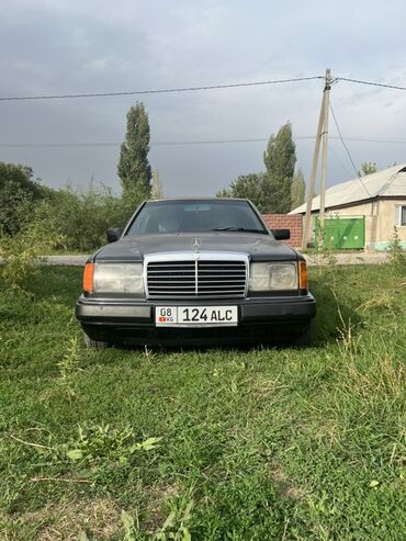 набор ключ ролф: Mercedes-Benz W124 цвет черный 2.2 плита механика состояние хорошее