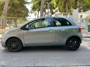 Toyota: Toyota Yaris: 1.3 l. | 2008 έ. Χάτσμπακ — 4