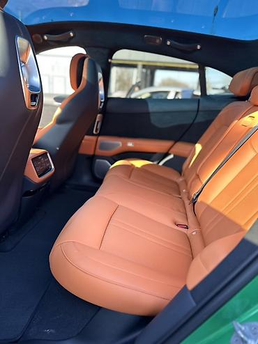 Другой электротранспорт: Электромобиль Xiaomi SU7 (кросс-купе) - Кузов: 5‑дверное кросс-купе в — 7