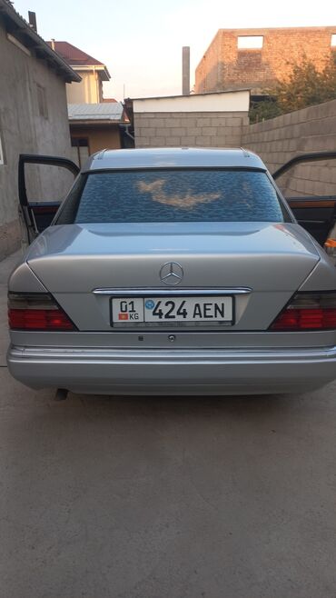 потолок бмв е34: Mercedes-Benz E-Class: 1994 г., 2.2 л, Автомат, Бензин, Седан