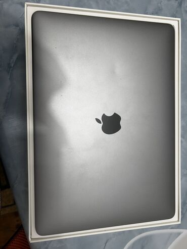 Apple MacBook: İşlənmiş Apple MacBook, 13.3 ", Intel Core i7, 128 GB, Ünvandan götürmə, Ödənişli çatdırılma — 2