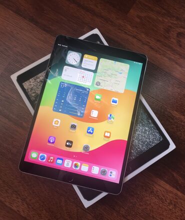 деревянный планшет для рисования: Планшет, Apple, память 64 ГБ, 10" - 11", 4G (LTE), Б/у, Классический цвет - Серый