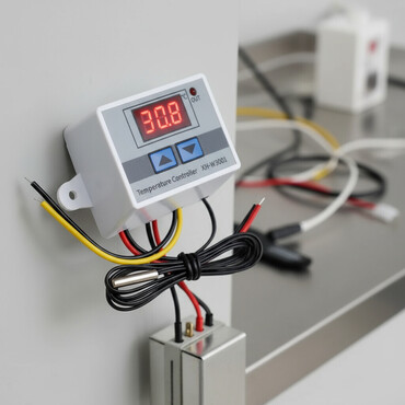 Elektro materijal: Digitalni Termostat - Termoregulator XH-W3001, XH-W3002, DM-W3002 — 1