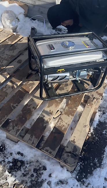 Генераторы: Бензиновый генератор Triangle TR2800 - Номинальная мощность: 2.5 кВт — 10