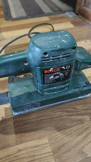 плоско шлифовальный станок: Вибрационная шлифовальная машинка Bosch