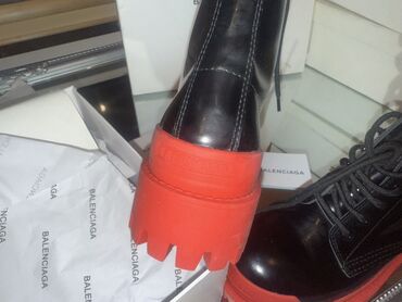 Gležnjače: Gležnjače, Balenciaga, 39 — 6