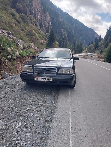 Mercedes-Benz C-Class: 1994 г., Седан