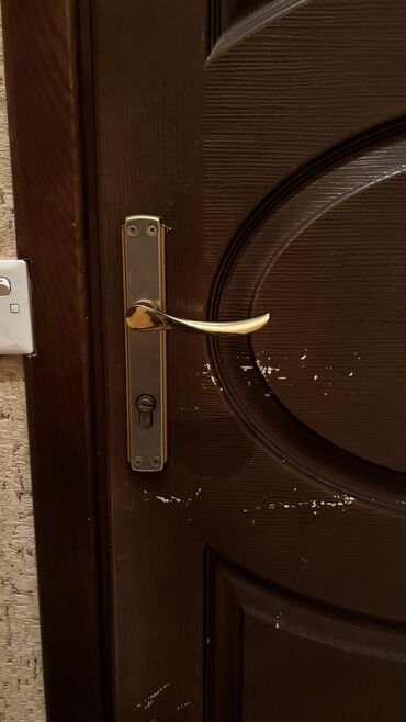 Otaq qapıları: İşlənmiş Otaq qapısı 90x240 sm Zəmanətsiz, Ünvandan götürmə -da lalafo.az — 4 Otaq qapıları: İşlənmiş Otaq qapısı 90x240 sm Zəmanətsiz, Ünvandan götürmə — 4