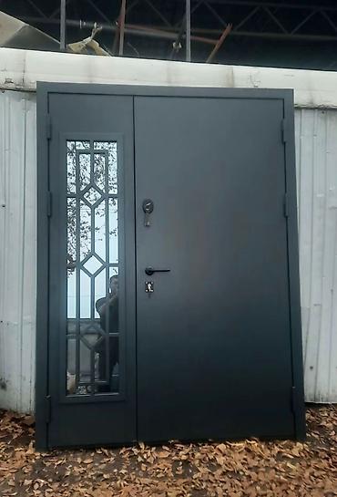 Двери для домов и квартир: Двери для домов и квартир, Бронированная, Одностворчатая, Кыргызстанская, Со стеклом, цвет - Фиолетовый — 21