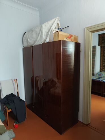 Продажа квартир: 3 комнаты, 65 м², 1 этаж — 6