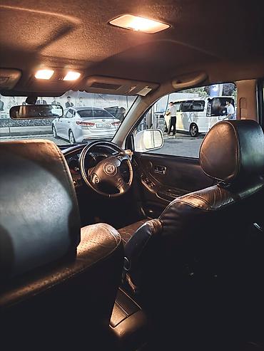 Toyota: Toyota Kluger: 2003 г., 3 л, Газ, Кроссовер — 16