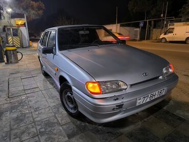 norma lupper: VAZ (LADA) 2115 Samara: 1.6 l | 2002 il 1979733 km Sedan