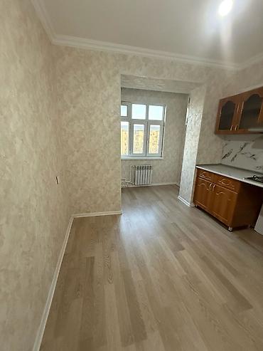 5 mkr satilan evler: Sumqayıt, 2 otaqlı, Köhnə tikili, 60 kv. m — 2