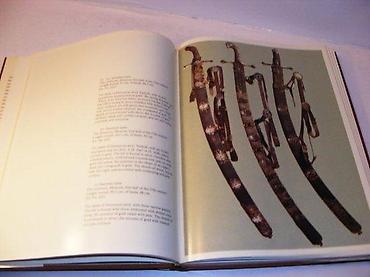 boots: Russian arms and armour1982 leningradveliki formattvrd povezstanje — 3