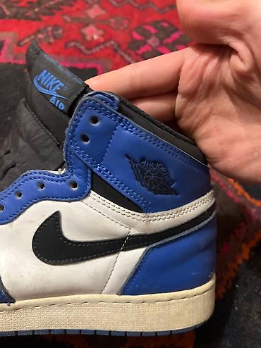 jordan: Jordan 1 hi 40 razmer hal hazirda 600-700 manatdir qabaginda biraz — 3