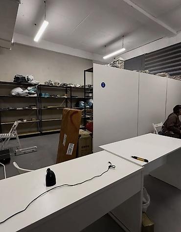 Продажа помещений свободного назначения: Продаётся цокольное помещение в мкр. Джал-29 📐 Площадь: 210 м² 💵 — 7