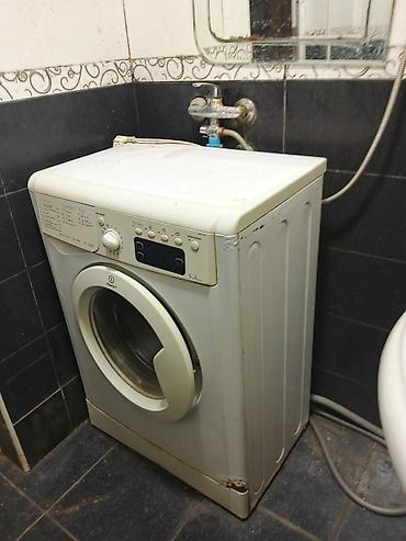 Бытовая техника: Paltaryuyan masin işlenmiş .Indesit önyükləməli paltaryuyan maşın - — 1