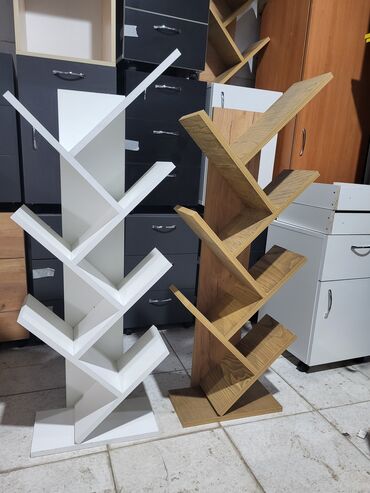 Rəflər: Yeni, Kitab rəfi — 4