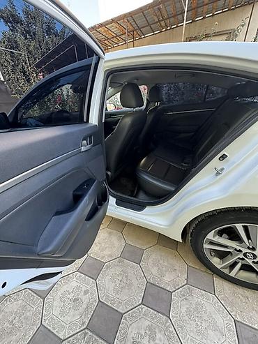 hyundai sonata 2000: Hyundai Avante: 2018 г., 1.6 л, Автомат, Бензин, Седан — 7