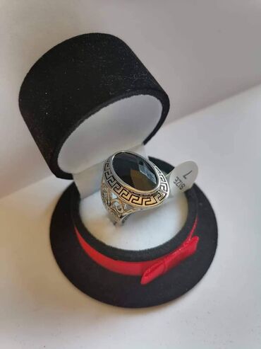 Prstenje: Cena: 1100din
Veličina 8 9 10 — 9