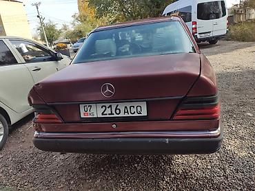 subaru wrx: Mercedes-Benz E-Class: 1990 г., 2 л, Механика, Бензин, Седан — 4