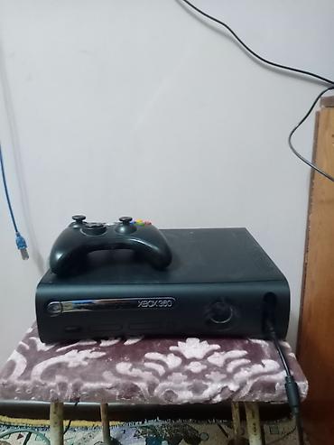 Игровая консоль Microsoft Xbox 360 (Slim, чёрная) - Модель: Xbox 360