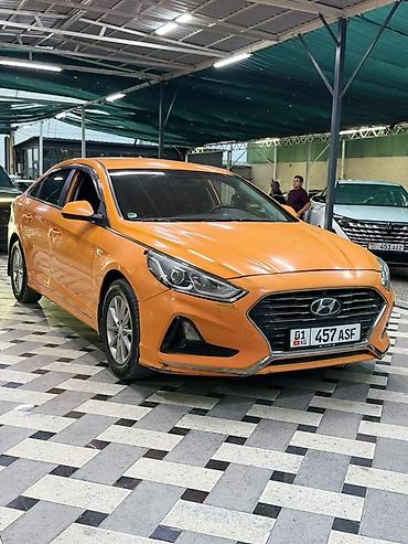 Hyundai Sonata: 2018 г., 2 л, Автомат, Газ, Седан